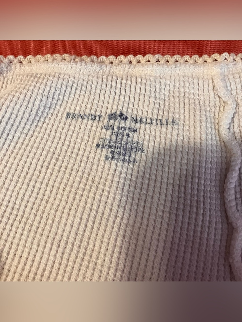 Brandy Melville White Bloomer Shorts - Picture 4 of 4